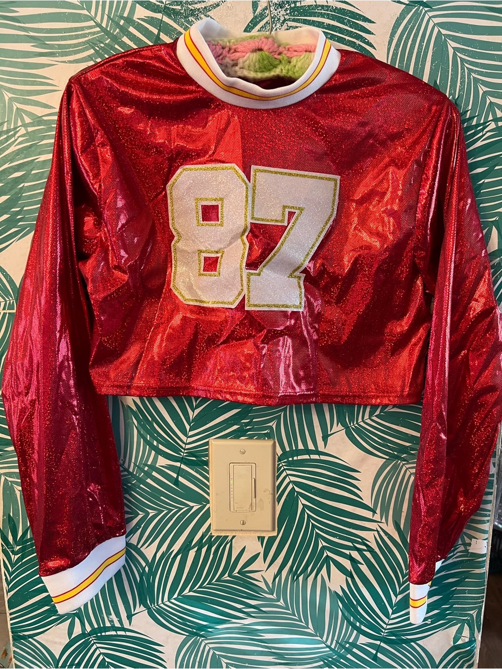 Stadium starlet singer Girls' Red Shiny Number 87 Cropped Top costume pop idol